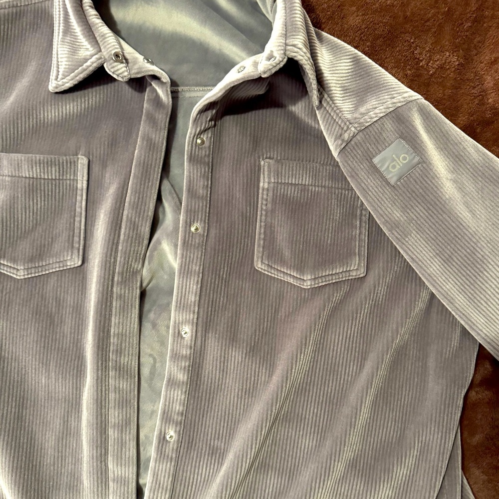 EUC ALO Ribbed Velour Mountain Side Shacket, Fog, 
Size Large